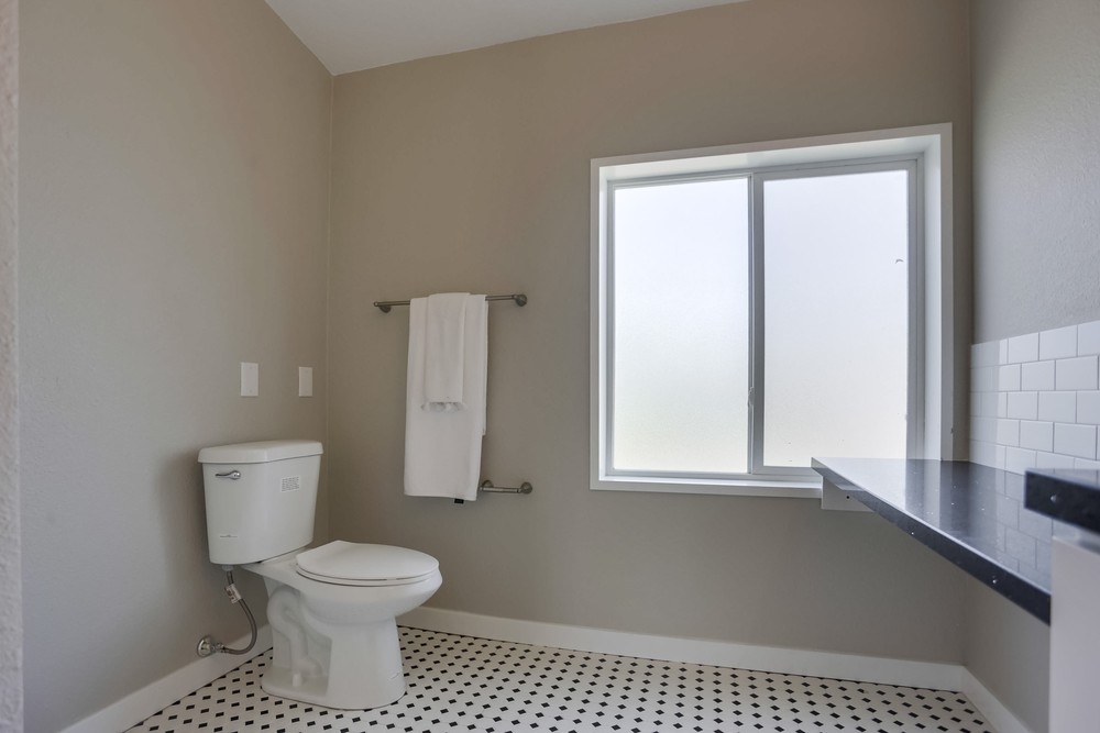 4660 North River Road, Unit 27 Oceanside, CA 92057 - Photo 22 of 25 Gallery Image 22