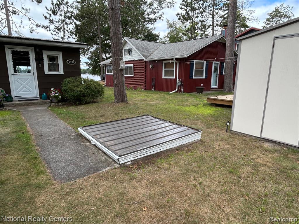 4951 Kokosing Road Hale, MI 48739 - Photo 7 of 37