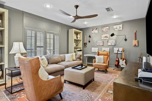 $765,000 | 4211 North Honeysuckle Lane, Jackson, MS 39211