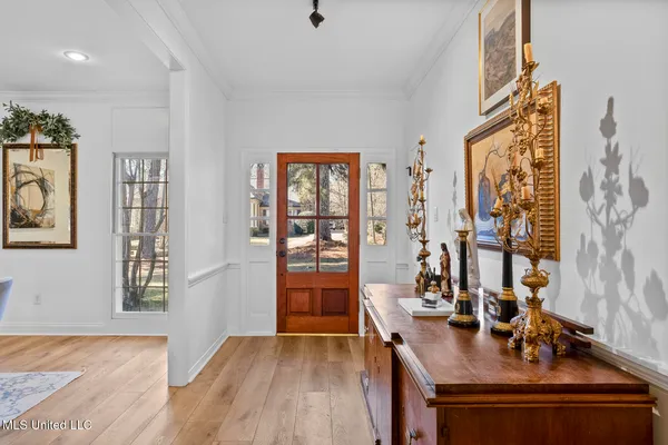 $765,000 | 4211 North Honeysuckle Lane, Jackson, MS 39211