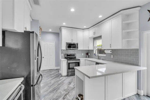 $665,000 | 847 Northwest 127th Avenue, Coral Springs, FL 33071