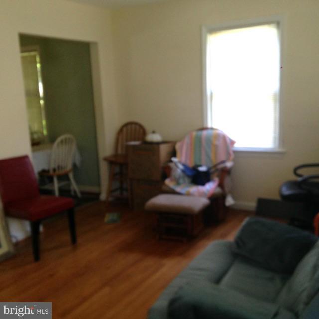 1512 Hanby Street Silver Spring, MD 20902 - Photo 4 of 12 Living Room