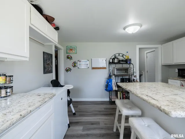 $154,990 | 307 South Hickory Street, Wenona, IL 61377