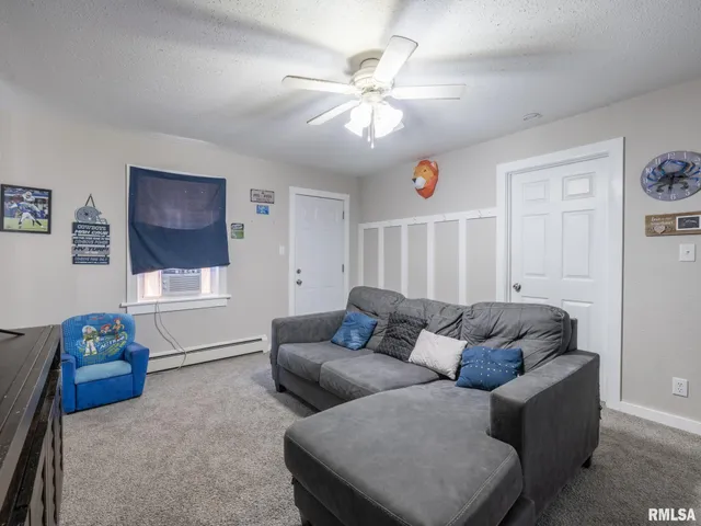 $154,990 | 307 South Hickory Street, Wenona, IL 61377