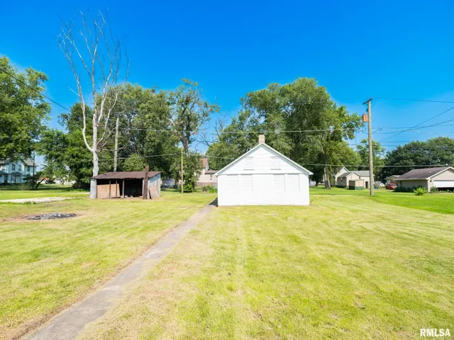 $154,990 | 307 South Hickory Street, Wenona, IL 61377