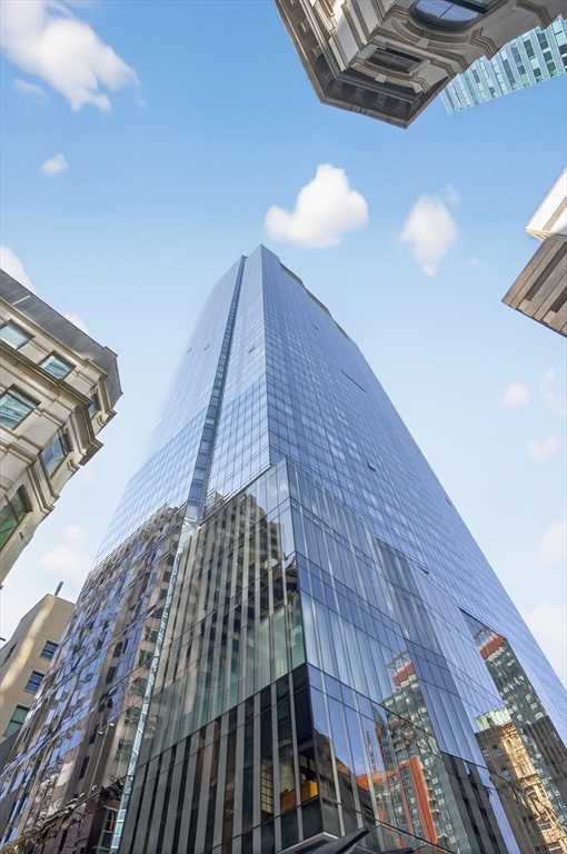 1 Franklin Street, Unit 1408 Boston, MA 02110 - Photo 36 of 37 a view of staircase