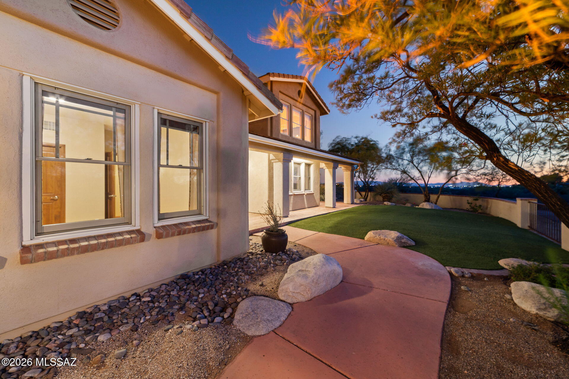 3380 South Hunters Run Tucson, AZ 85730 - Photo 3 of 47 Front-A