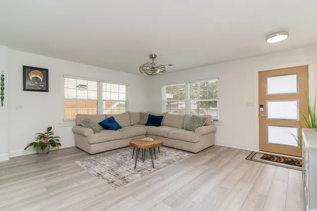 $799,900 | 5811 Sumter Drive, Myrtle Beach, SC 29577