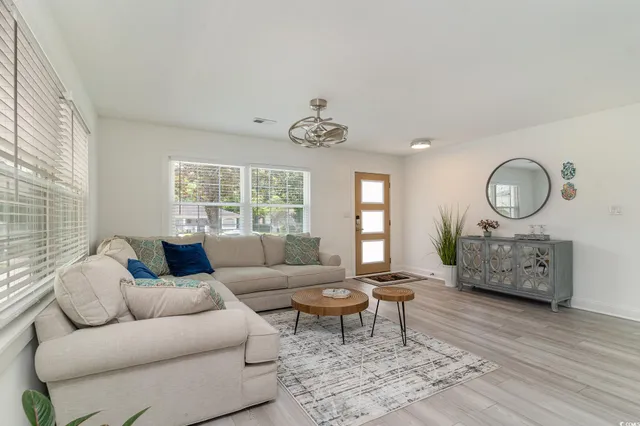 $799,900 | 5811 Sumter Drive, Myrtle Beach, SC 29577