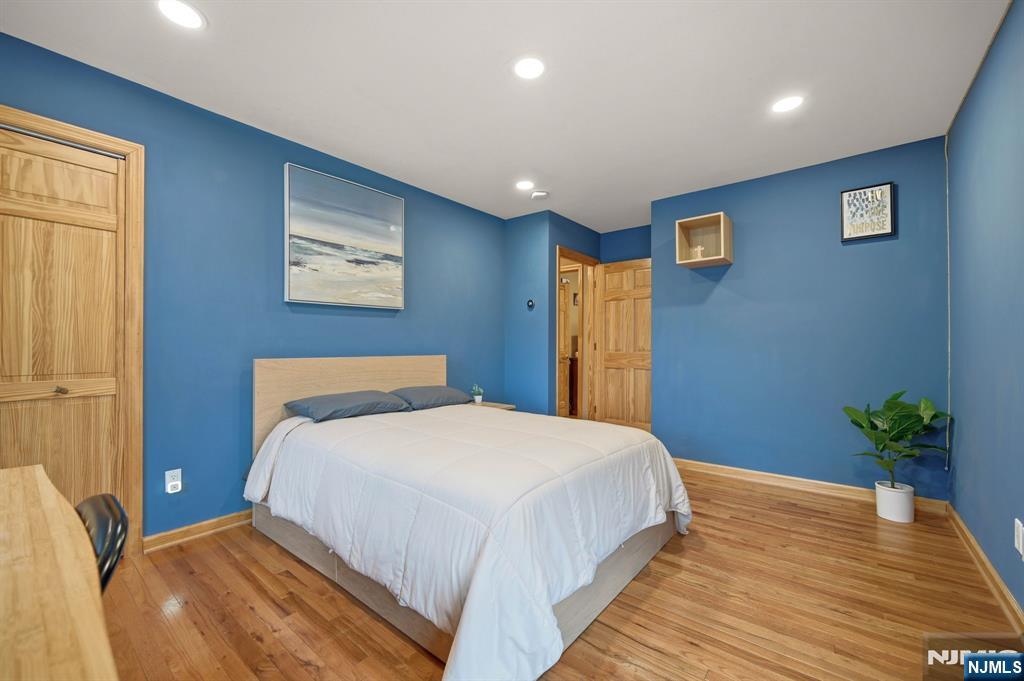 219 Snake Den Road Wanaque, NJ 07465 - Photo 26 of 50