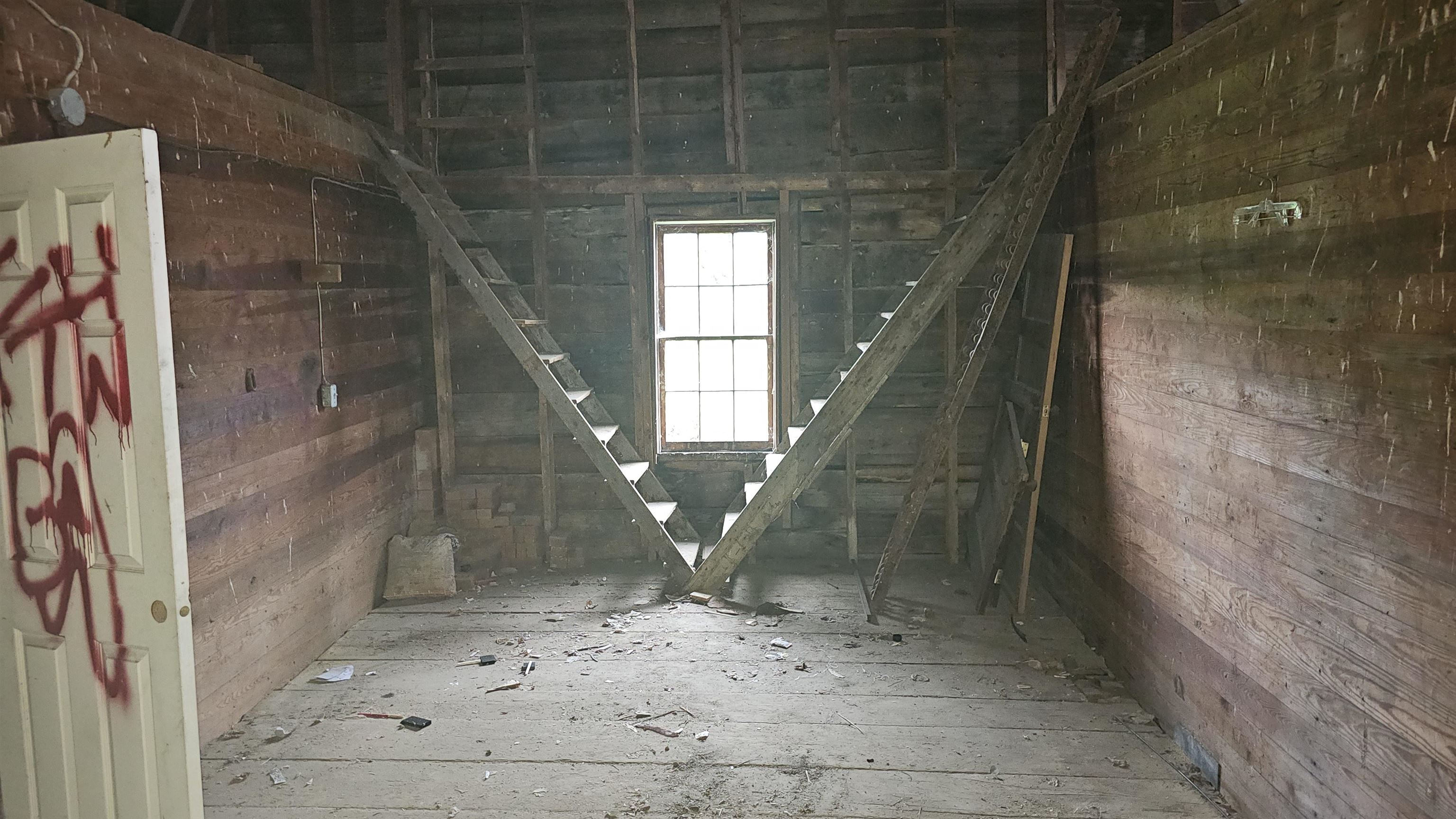 347 Highway 103 Wallingford, VT 05742 - Photo 14 of 30