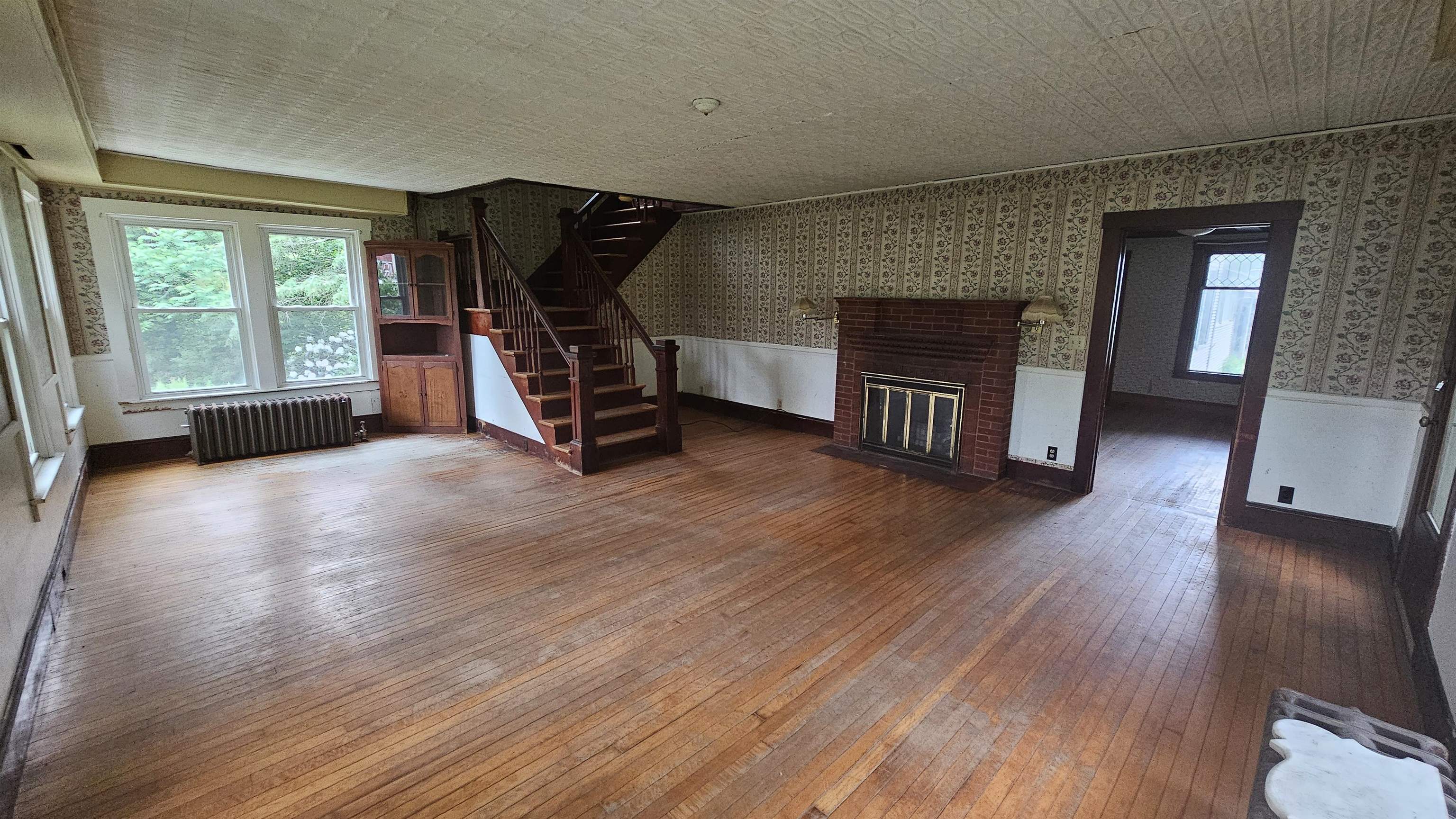 347 Highway 103 Wallingford, VT 05742 - Photo 3 of 30