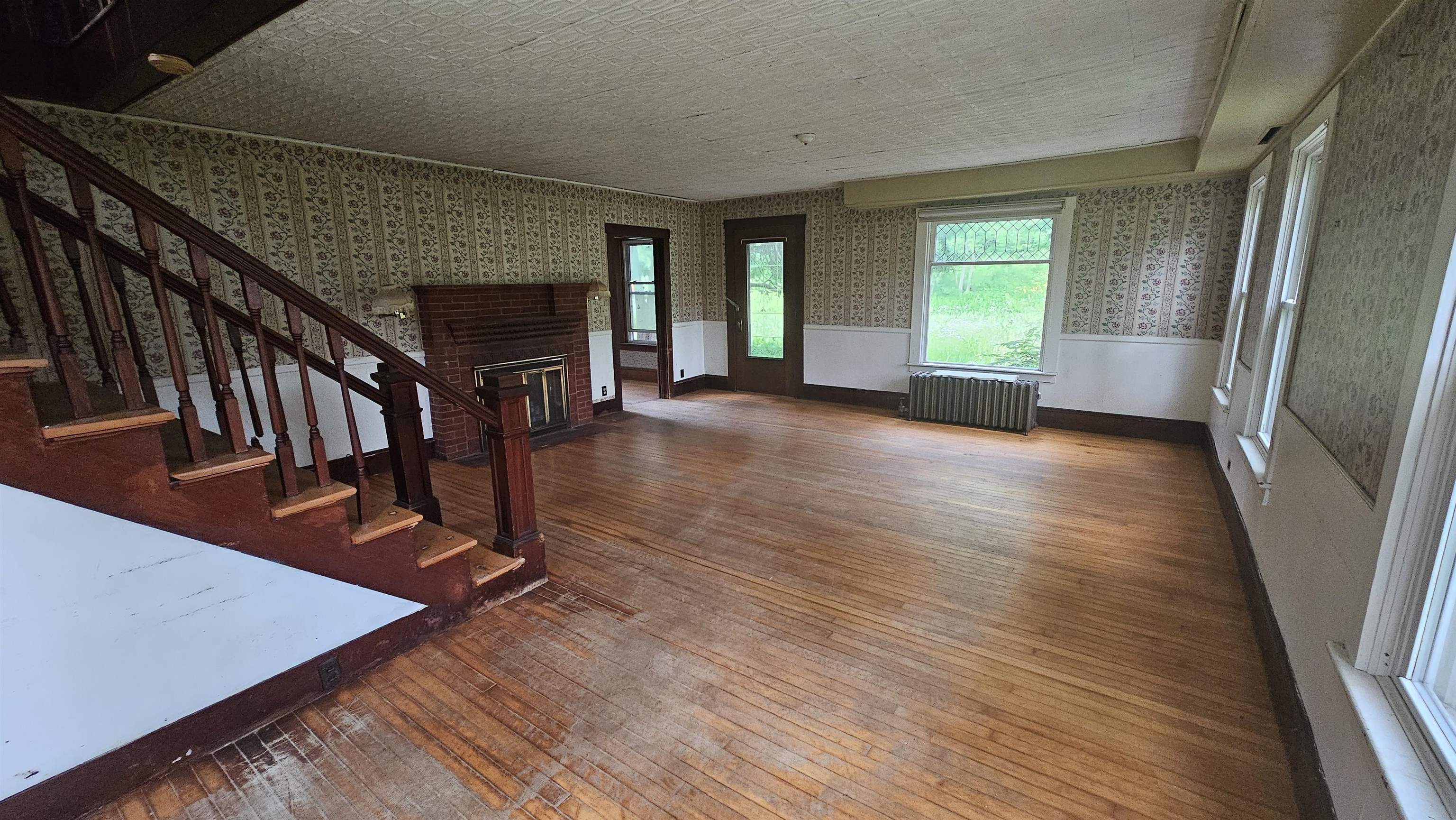 347 Highway 103 Wallingford, VT 05742 - Photo 4 of 30