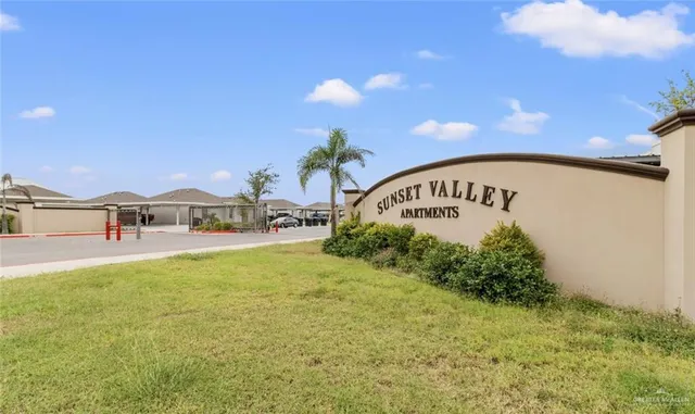 $1,175 | 900 Kentucky Street, Unit 2, Alton, TX 78573