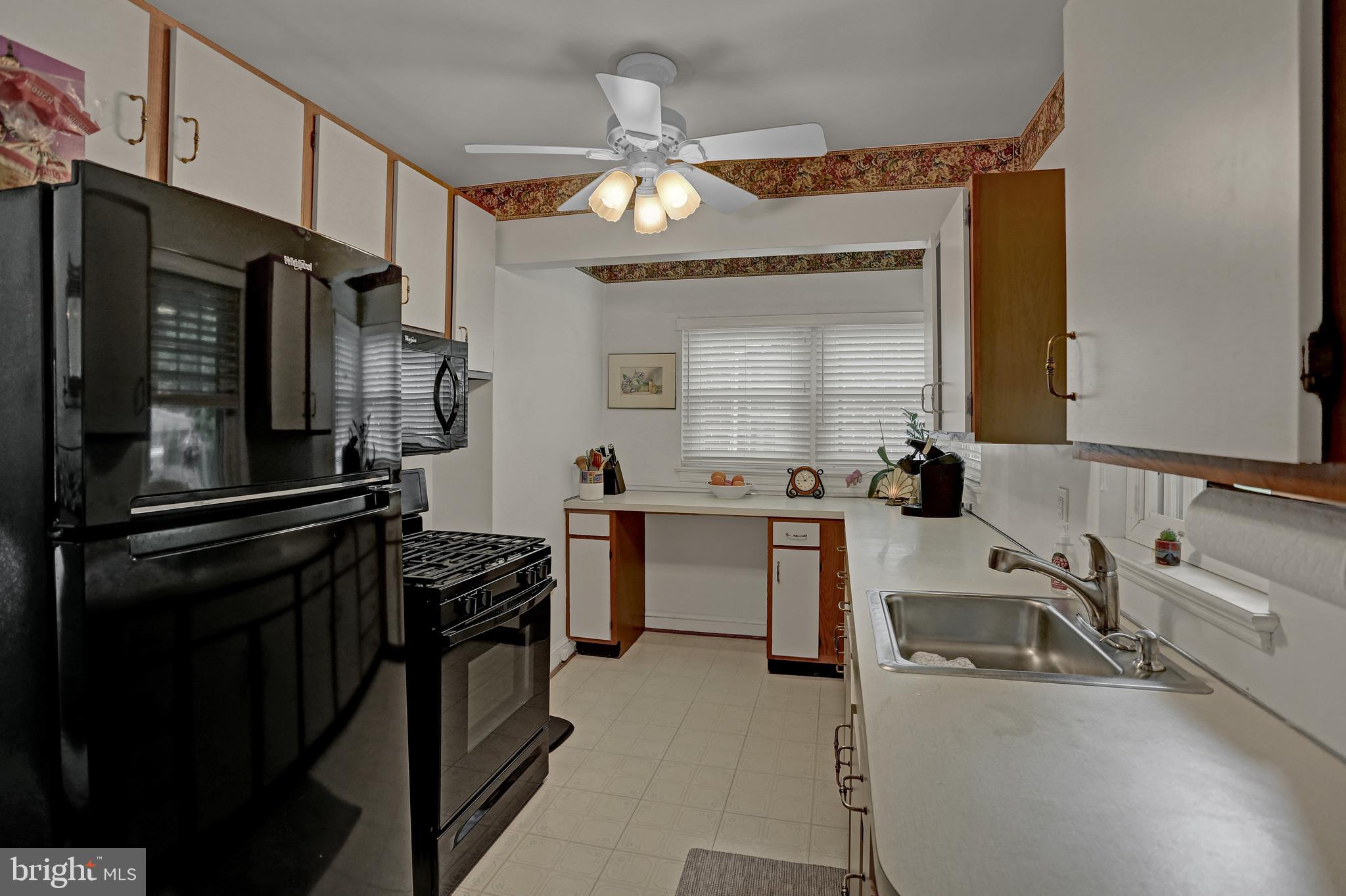 36 Clearview Road Hanover, PA 17331 - Photo 17 of 41 Kitchen