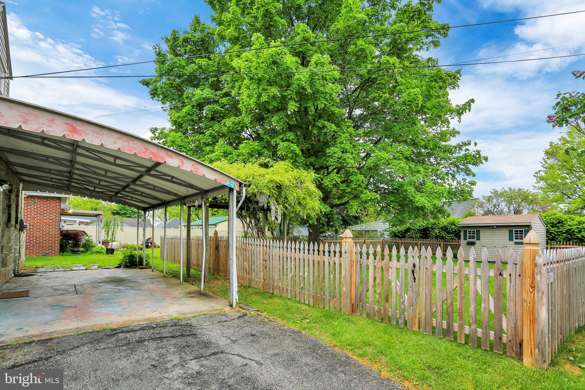 36 Clearview Road Hanover, PA 17331 - Photo 4 of 41 Carport goes into kitchen