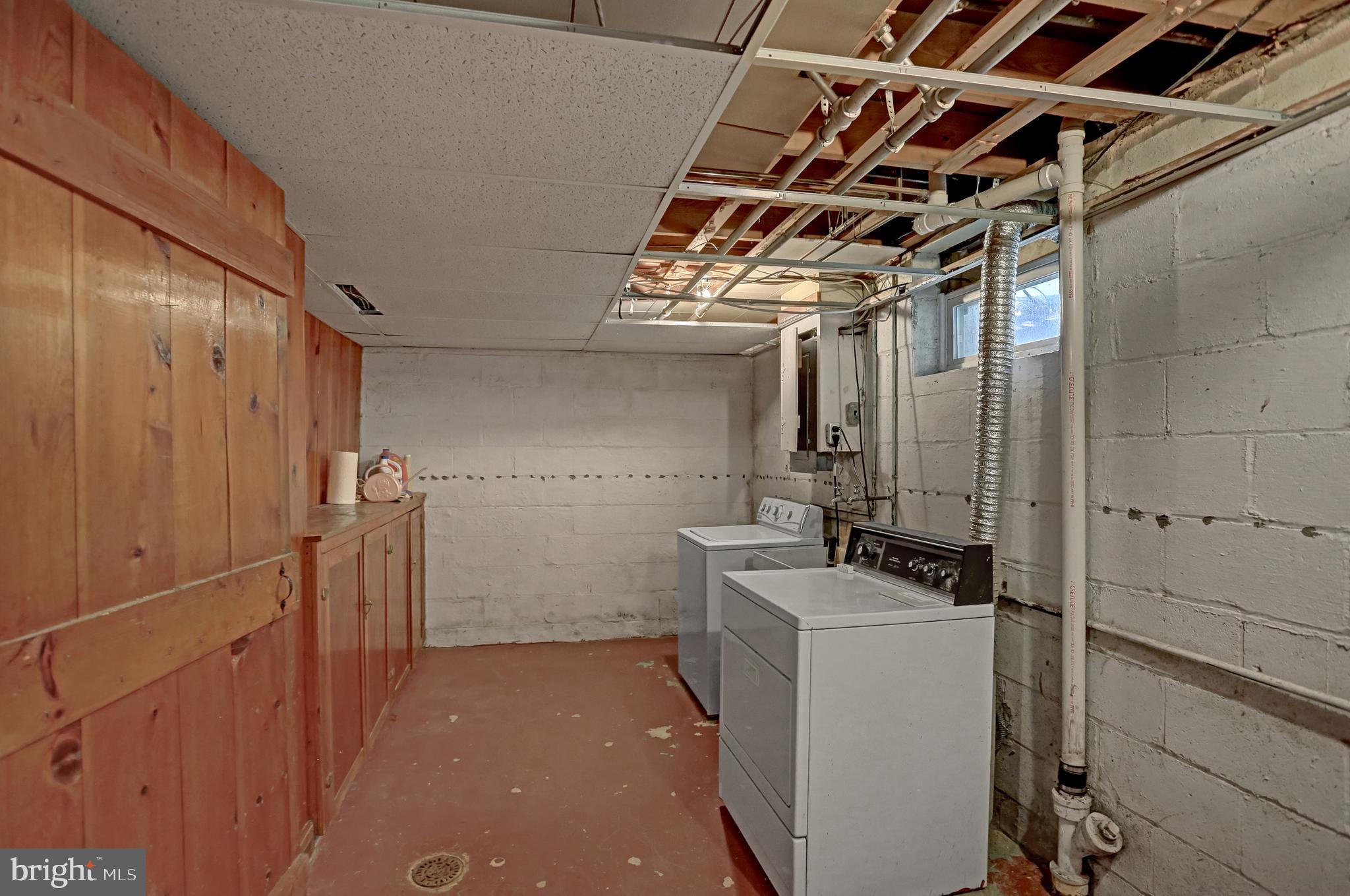 36 Clearview Road Hanover, PA 17331 - Photo 34 of 41 Basement Laundry