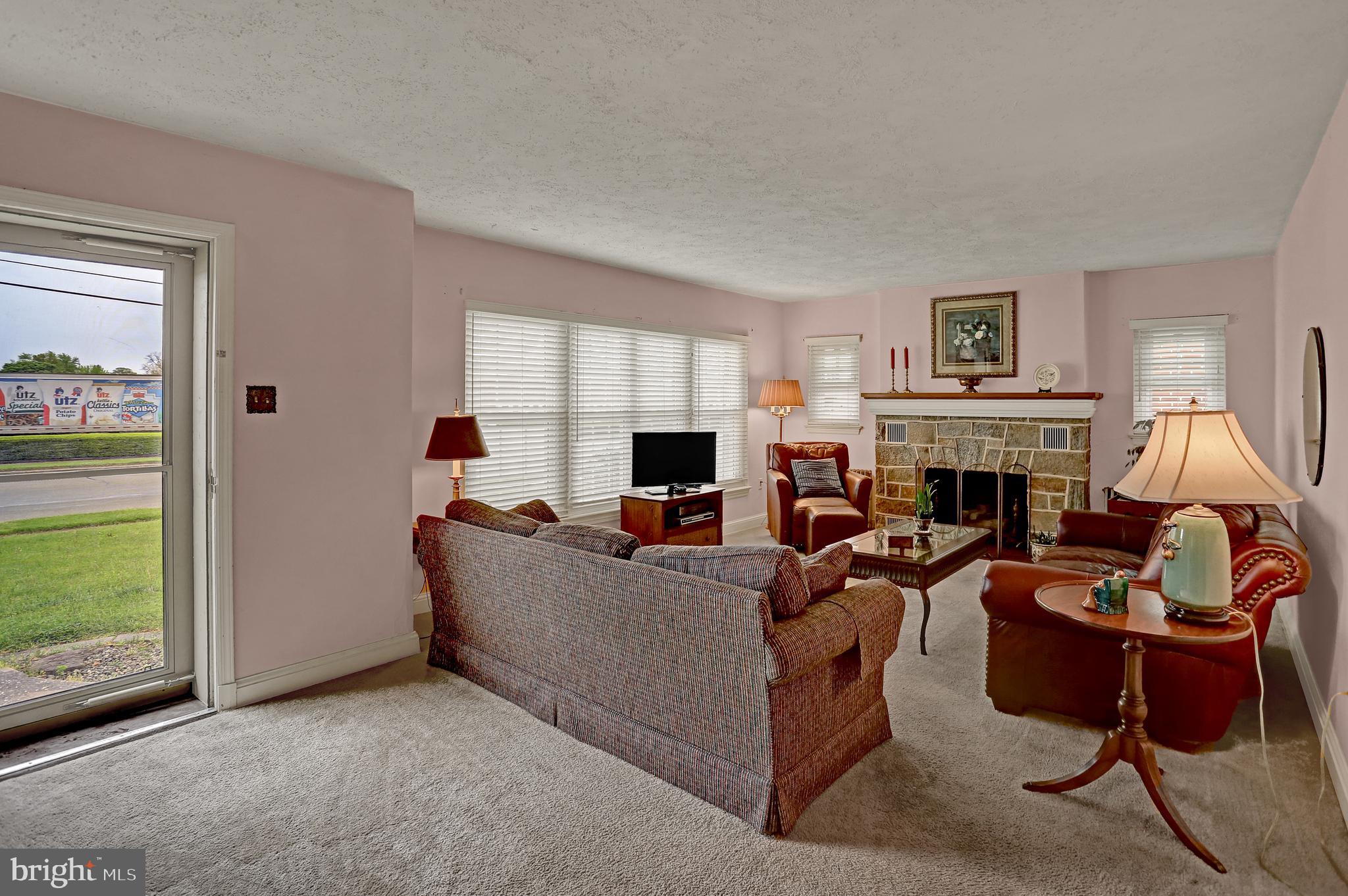 36 Clearview Road Hanover, PA 17331 - Photo 8 of 41 Livingroom has stone gas fireplace