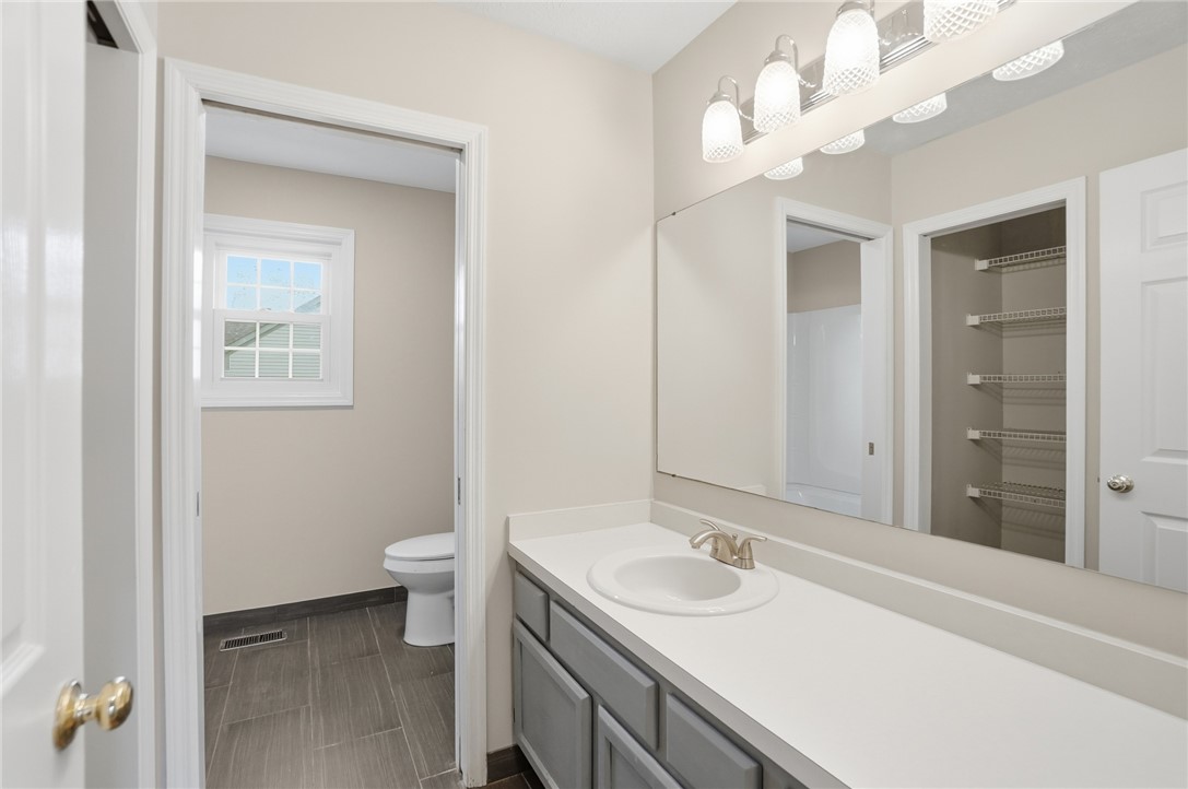10 Chase Court Springboro, OH 45066 - Photo 51 of 75 This functional bathroom features a sleek vanity and ample storage.