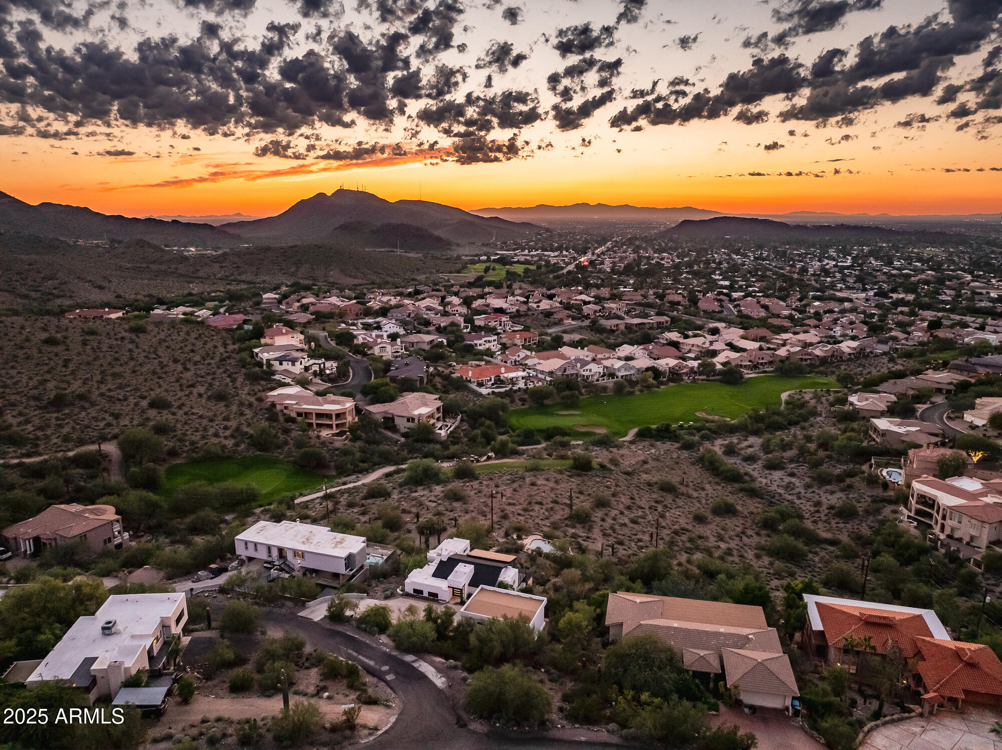 13428 North 16th Place Phoenix, AZ 85022 - Photo 25 of 29 an aerial view of multiple house
