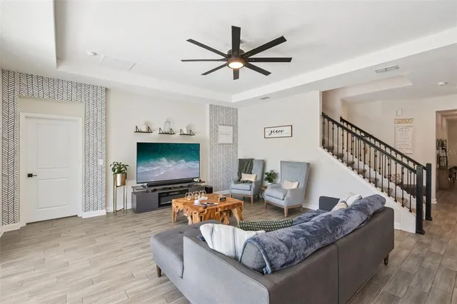 $779,900 | 11120 Robert Frost Drive, Winter Garden, FL 34787