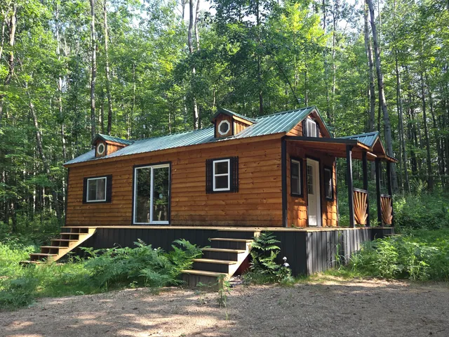 $84,900 | 9843 West Blanchard Road, Blanchard, MI 49310