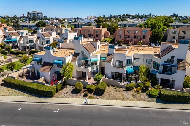 $315,000 | 171 Nantucket Lane, Vallejo, CA 94590