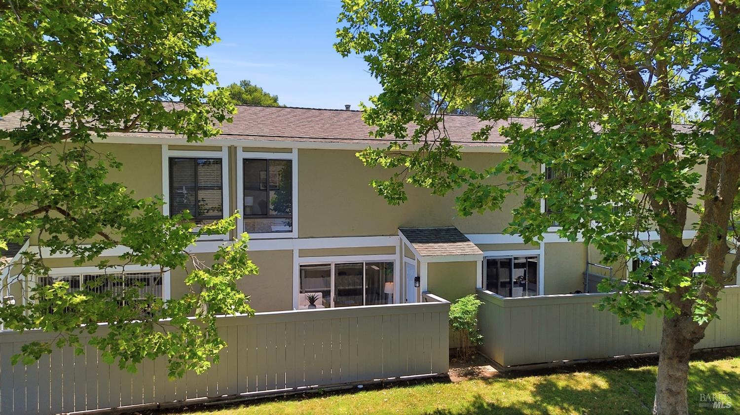 900 Southampton Road, Unit 29 Benicia, CA 94510 - Photo 49 of 54