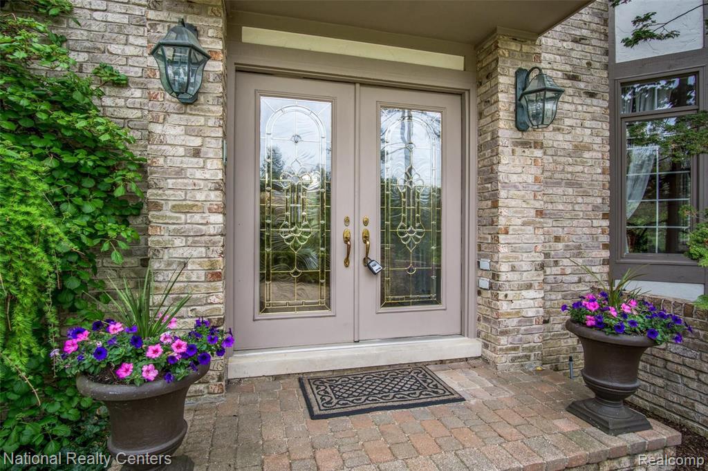 801 Peach Tree Lane Rochester Hills, MI 48306 - Photo 6 of 54