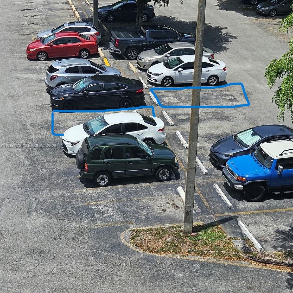 11790 Southwest 18th Street, Unit 5193 Miami, FL 33175 - Photo 28 of 29 BLUE SQUARES PARKING 519