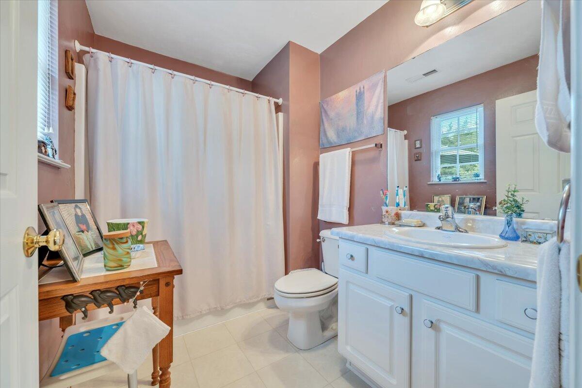 2532 Radford Road Northeast Roanoke, VA 24012 - Photo 15 of 26 015
