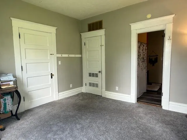 $255,900 | 806 North 4th Street, Kentland, IN 47951