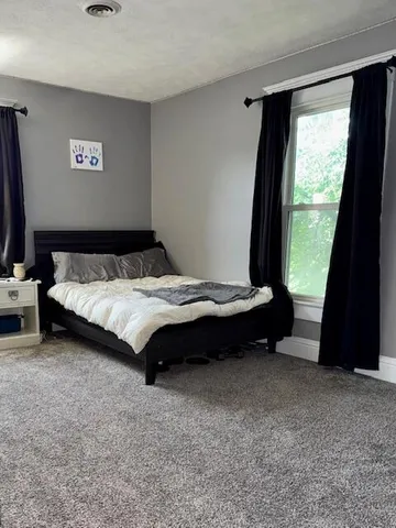 $255,900 | 806 North 4th Street, Kentland, IN 47951