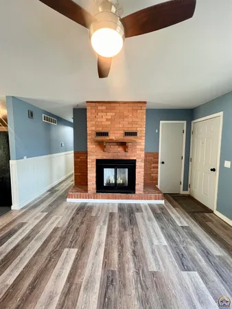 $157,500 | 1242 East 9th Avenue, Emporia, KS 66801