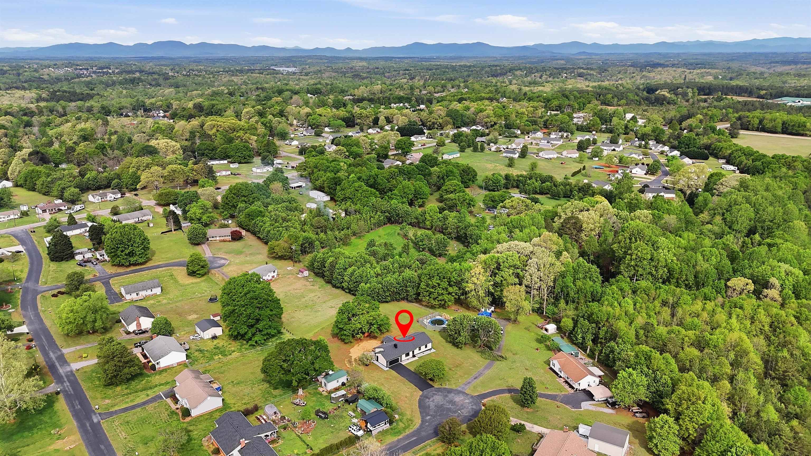 305 Palmer Court Inman, SC 29349 - Photo 31 of 35