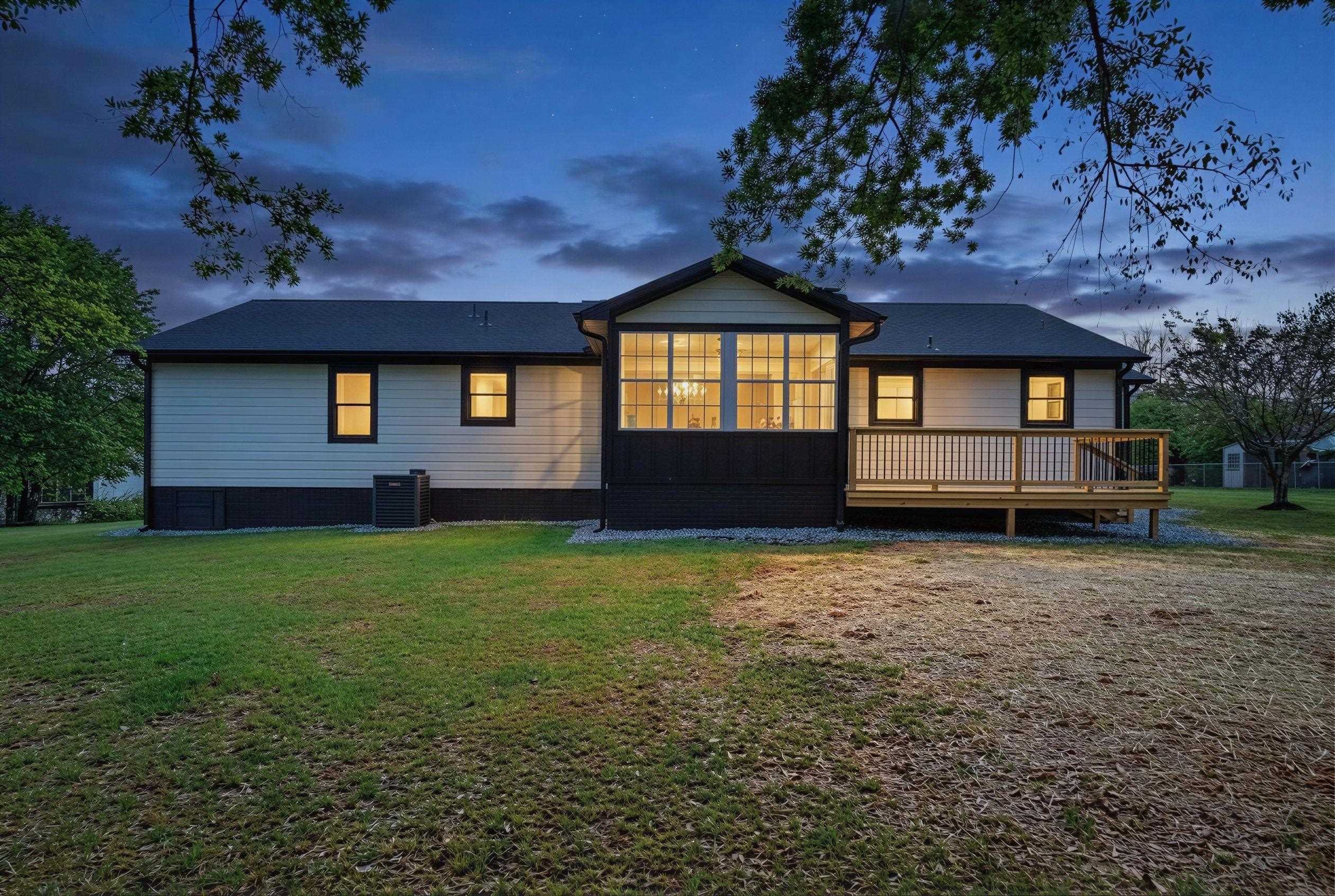 305 Palmer Court Inman, SC 29349 - Photo 33 of 35