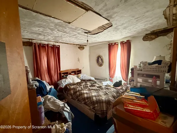 $180,000 | 3509 Winfield Avenue, Moosic, PA 18507