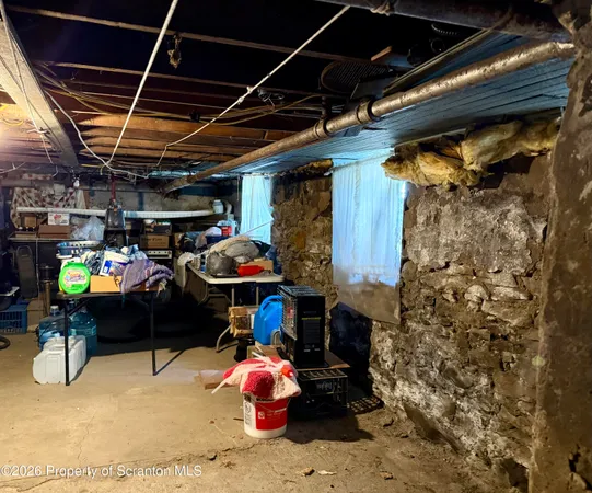 $180,000 | 3509 Winfield Avenue, Moosic, PA 18507