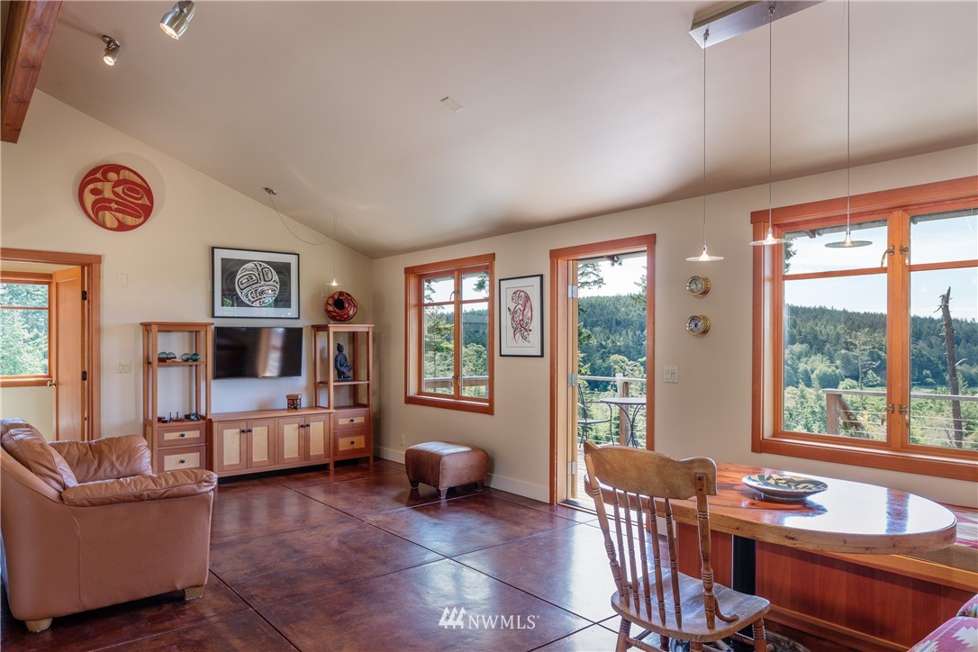 4489 Mud Bay Road Lopez Island, WA 98261 - Photo 4 of 22 Gallery Image 4