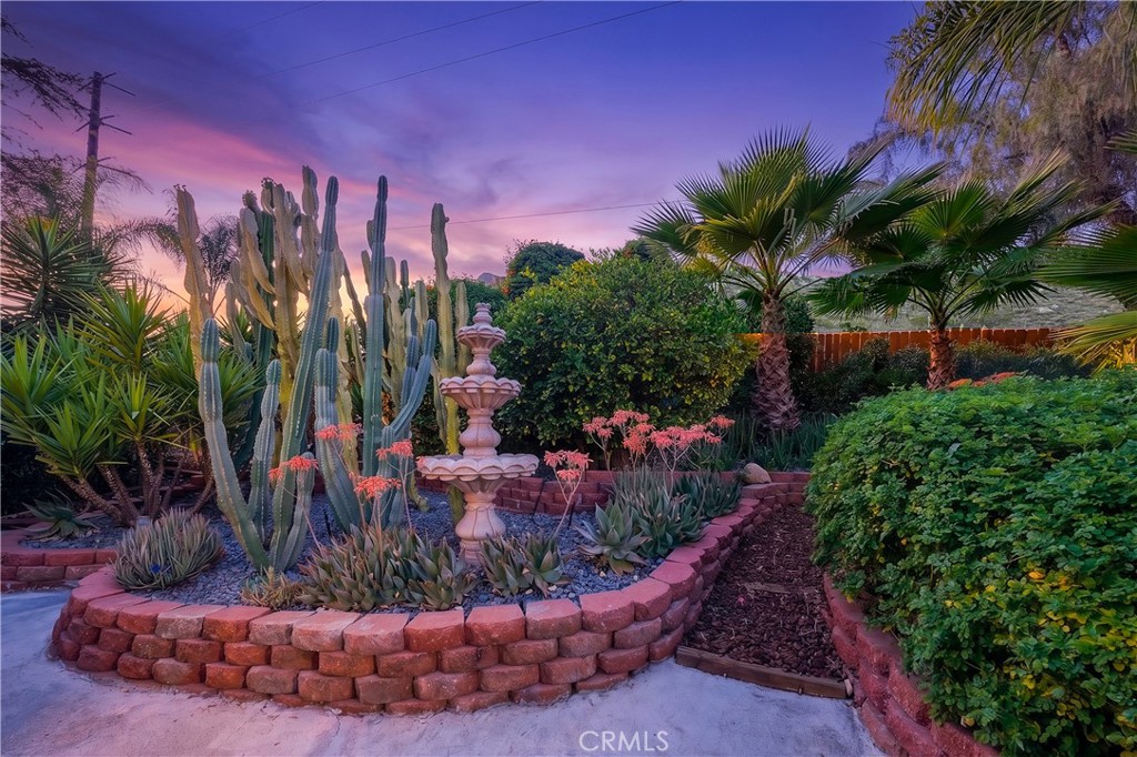 23734 Vista Ramona Road Ramona, CA 92065 - Photo 25 of 62 Garden Pathways and Fountains
