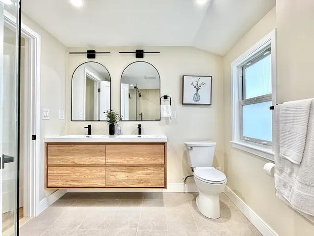 $1,415,000 | 76-78 Orchard Street, Medford, MA 02155