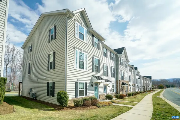 $494,000 | 1145 Sunset Ave Extension, Charlottesville, VA 22903