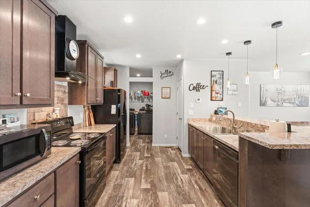 $598,500 | 511 Lenora Drive, Usk, WA 99180