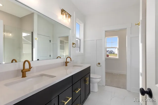 $629,900 | 5970 Claymont Court Southeast, Caledonia, MI 49316