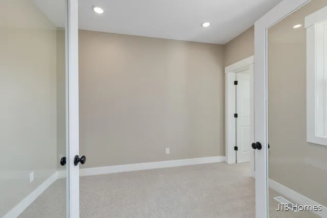 $629,900 | 5970 Claymont Court Southeast, Caledonia, MI 49316