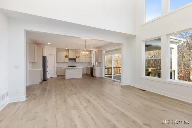 $629,900 | 5970 Claymont Court Southeast, Caledonia, MI 49316