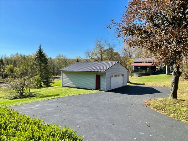 $289,900 | 2912 Highway 17C, Owego, NY 13827