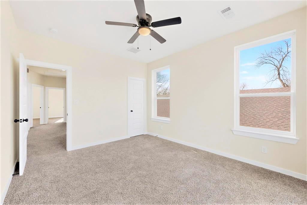 3002 Rochester Street Dallas, TX 75215 - Photo 22 of 40