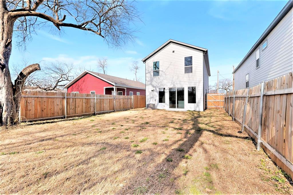 3002 Rochester Street Dallas, TX 75215 - Photo 37 of 40