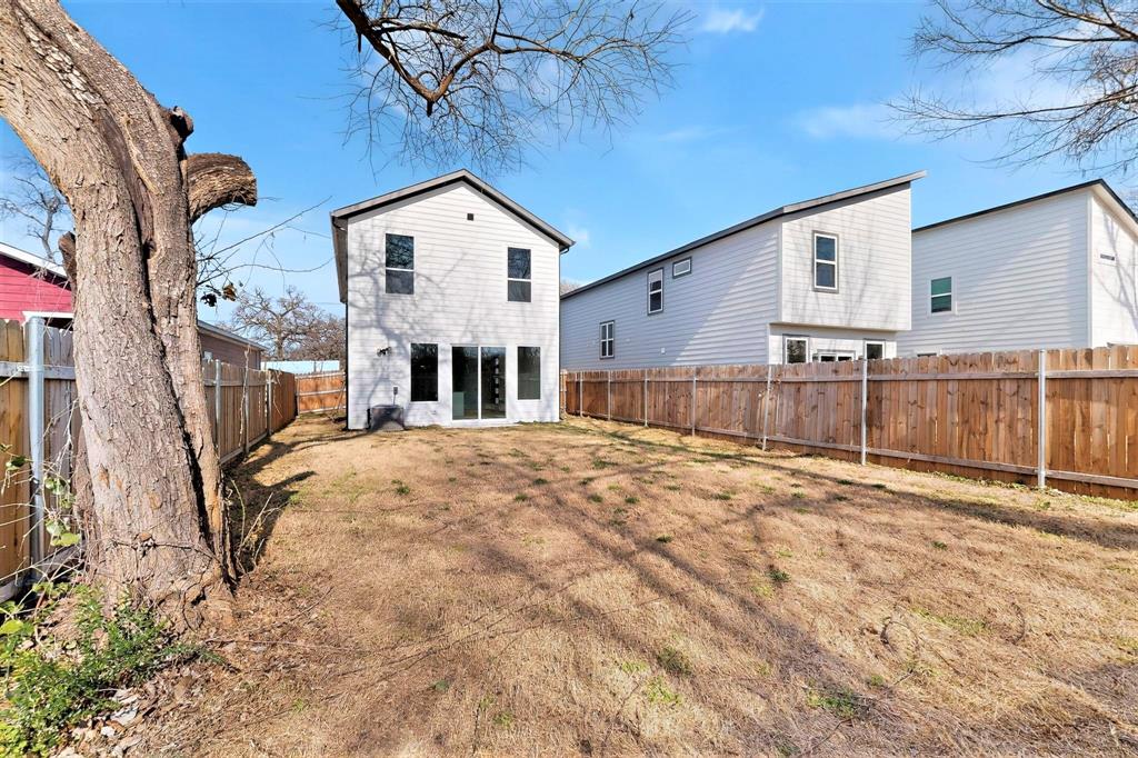 3002 Rochester Street Dallas, TX 75215 - Photo 38 of 40